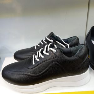 کفش اسپرت مشکی چرم گاوی